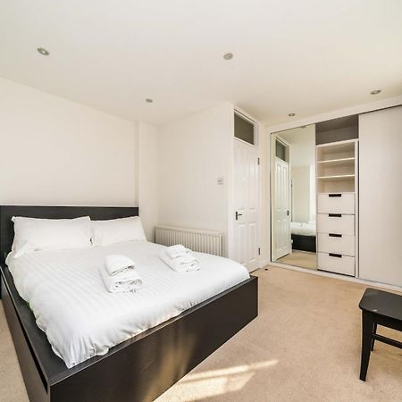 New 2Bd Flat Heart Of Battersea - Close To Station Londýn Exteriér fotografie