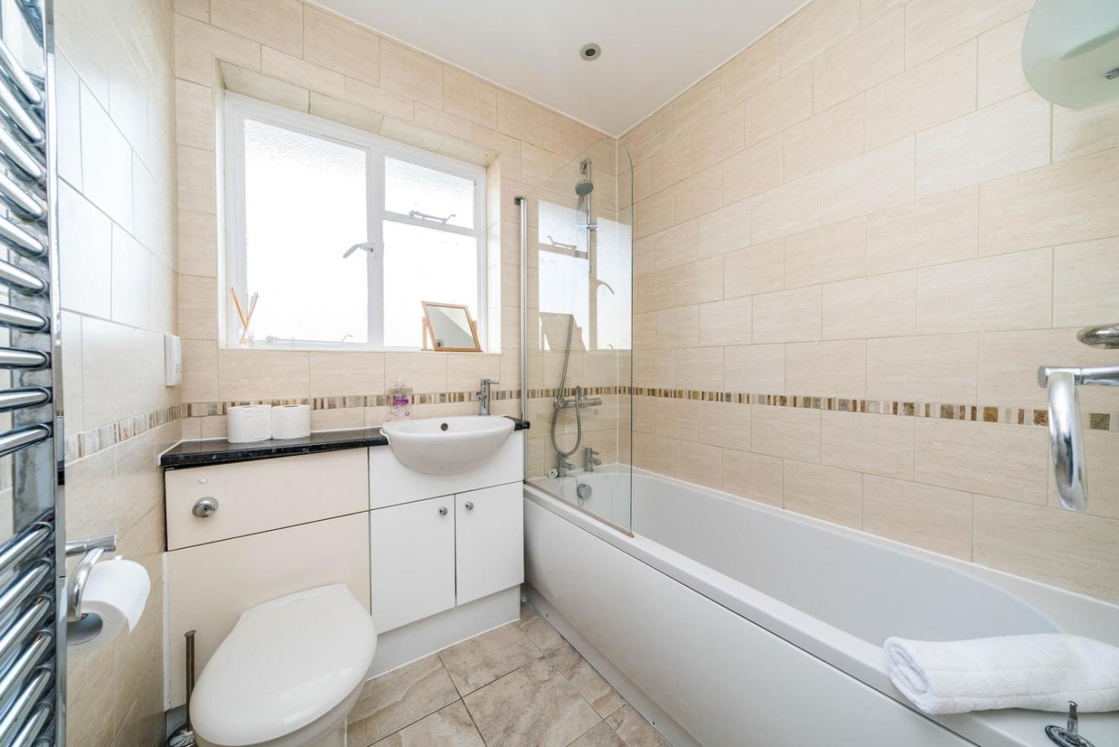 New 2Bd Flat Heart Of Battersea - Close To Station Londýn Exteriér fotografie